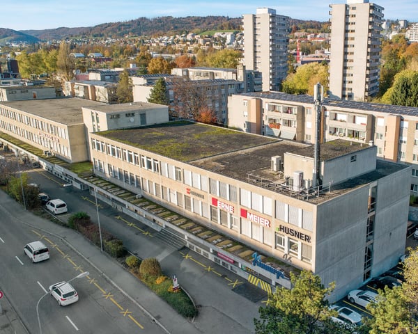 RAUM FÜR IHRE IDEEN - vielseitig nutzbare Gewerbefläche in Zürich Altstetten 1