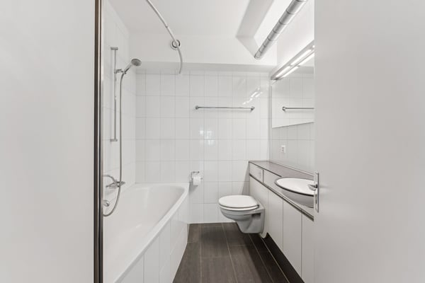 Studio rénové proche de la gare 2
