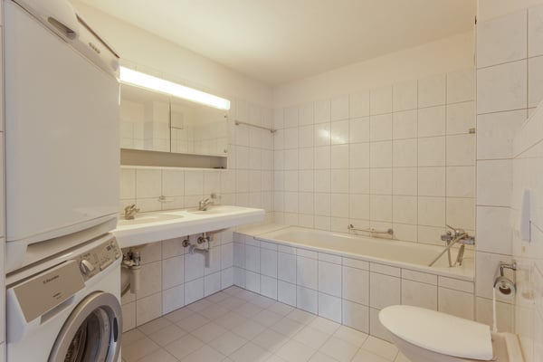 Mieten ohne Kaution - 2-stöckige Dachwohnung im Grünen 6