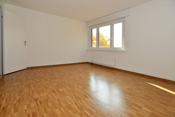 Grosszügige, moderne 3.5 Zimmer-Wohnung 