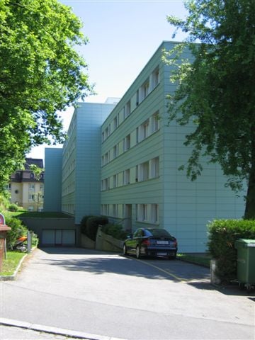 Place de parc extérieure à louer proche du quartier de Chailly 3