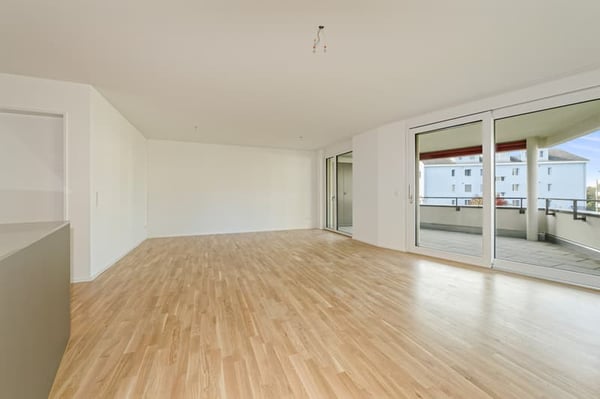 Neubauwohnung an traumhafter Lage direkt am Seeufer in Rapperswil-Jona
