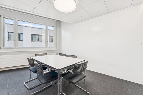 Arbeiten über den Dächern von Kriens 613 m² repräsentative Bürofläche 13