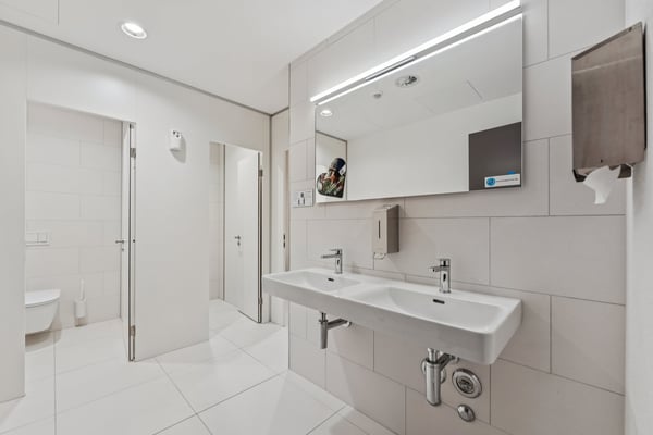 Arbeiten über den Dächern von Kriens 613 m² repräsentative Bürofläche 6
