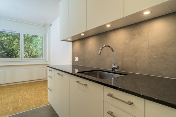 Magnifique appartement de 5.5 pièces entièrement rénové à deux pas du métro 2