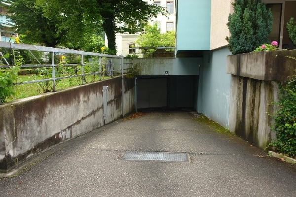 Einstellhallenplatz nähe Bahnhof Burgdorf! 2