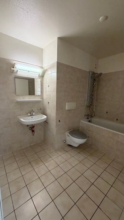 Appartement lumineux situé dans un quartier calme et résidentiel 12