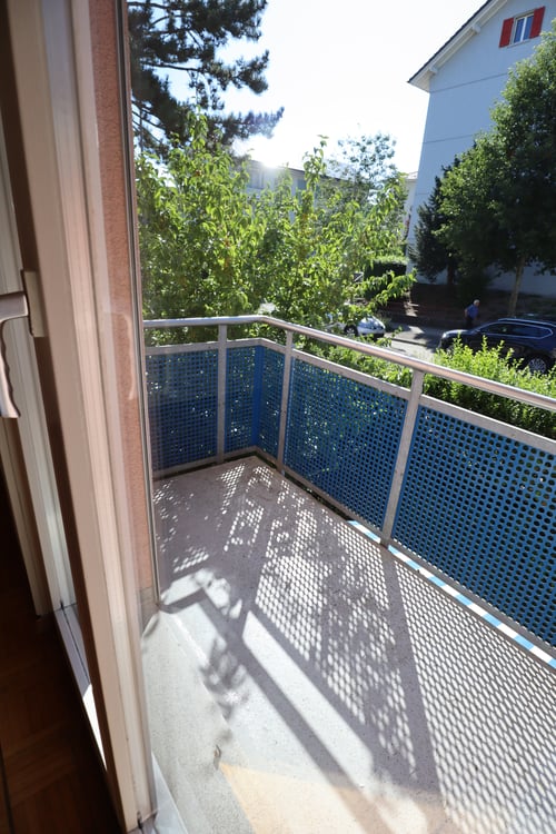 4.5 pièces dans un quartier tranquille et ensoleillé 8