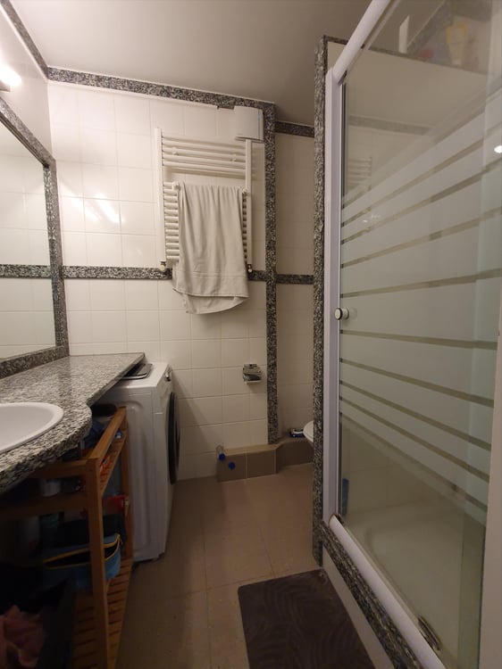 Champel : 2 pièces traversant avec terrasse rooftop 5