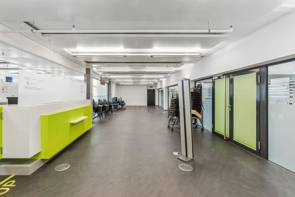 Bürofläche im Erdgeschoss in repräsentativem Gewerbehaus 6