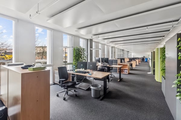 Bürofläche im Erdgeschoss in repräsentativem Gewerbehaus 2