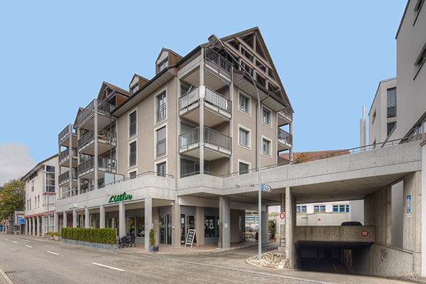 Wir haben Platz für Ihr Auto! 12