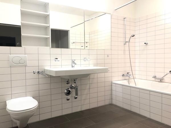 Moderne 2.5 Zimmer-Wohnung mit Aussicht auf den Oerliker-Park! 4