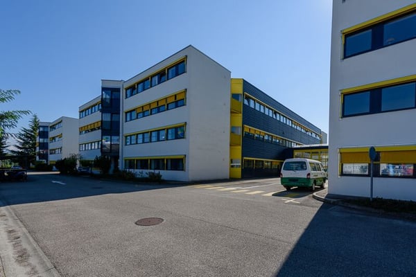 Superbe bureau à louer à Gland !