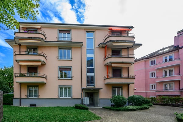 Spacieux 2.5 pièces au 3ème étage 2