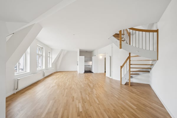 Wunderschöne Maisonettewohnung am Centralbahnplatz 2
