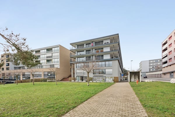 Un appartement moderne où il ne manque rien