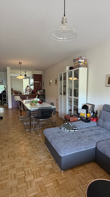 Appartement de 4 pièces proche du quartier des Nations. 2