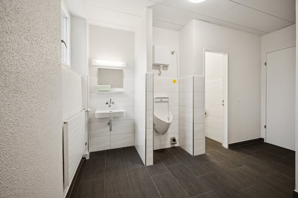 Grosszügige und lichtdurchflutete Gewerbefläche mit 392 m² in Dietikon 8