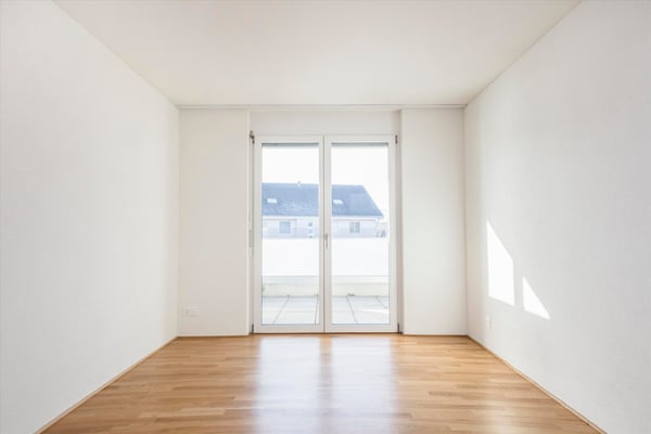 Moderne Wohnung mit Gartensitzplatz zu vermieten! 5
