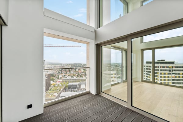Modernes Wohnen im Tower 55! 10