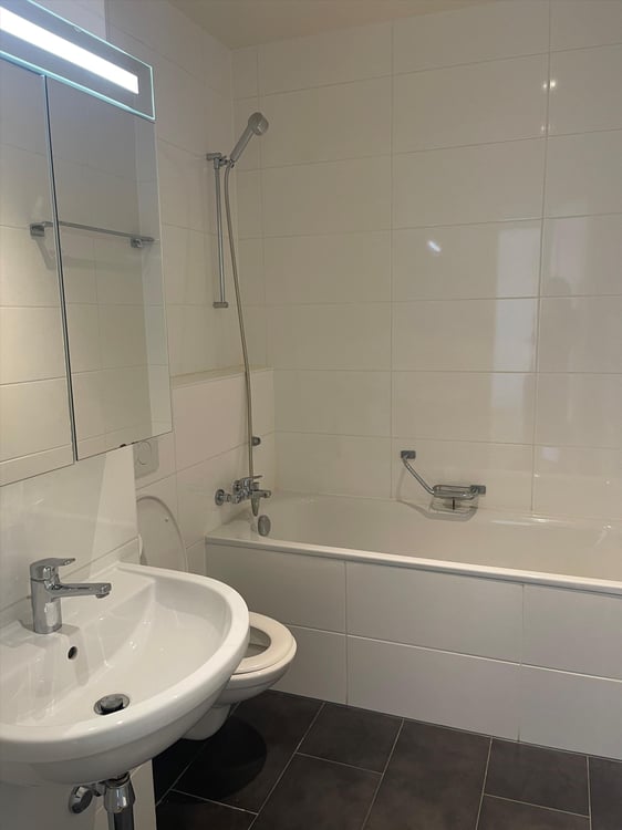 Appartement au coeur du quartier de la Servette. 4