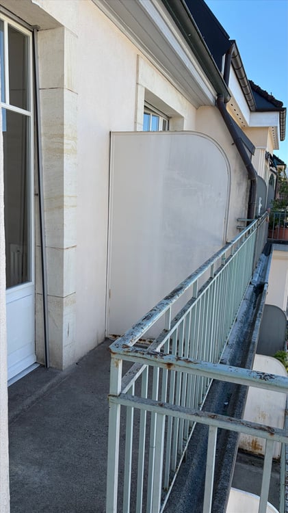Appartement au coeur du quartier de la Servette. 7