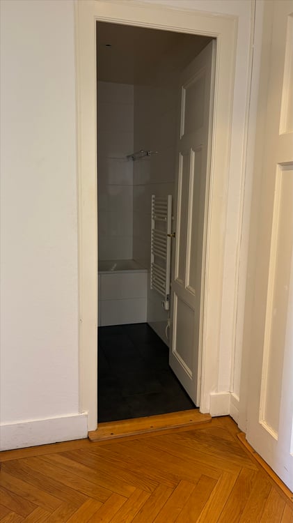 Appartement au coeur du quartier de la Servette. 5