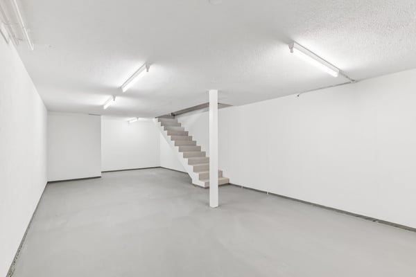 Attraktive, frisch sanierte Gewerbefläche an zentraler Lage 5