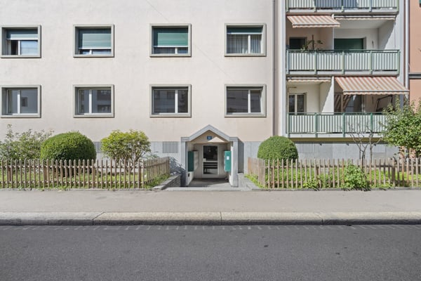 Gemütliche Wohnung in ruhiger Seitenstrasse 1