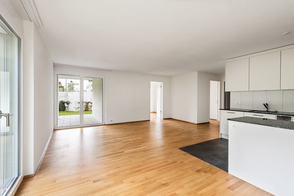 Moderne 4.5-Zimmerwohnung im 1. Obergeschoss, ruhige Lage 2
