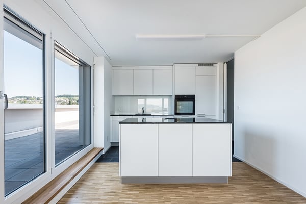 totalsanierte 3.5 Zimmer-Attikawohnung - exklusive Aussicht im 11. OG 3