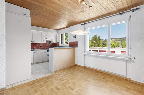 Ankommen und wohlfühlen – 4½-Zimmer-Wohnung mit Balkon in Bülach 5