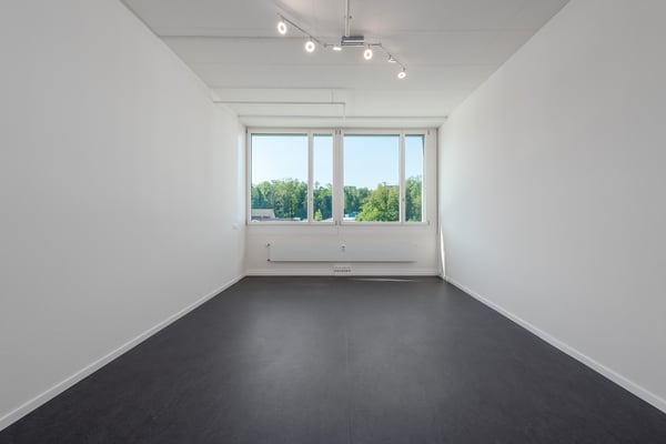Raum für Ideen: Charmantes Büro mit 3 Zimmern 4