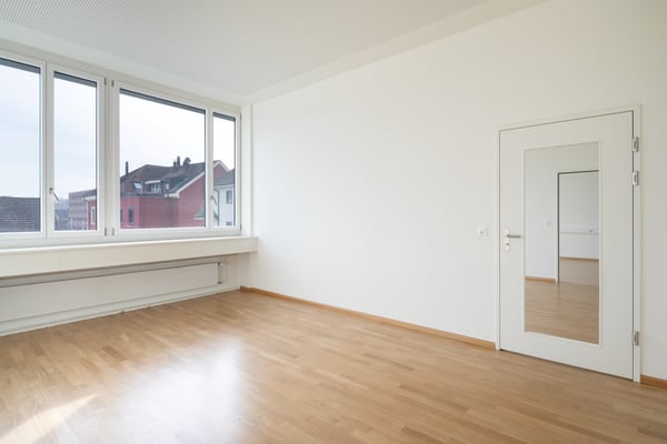 Helle Büroräume mit Charme ? Arbeiten in ruhiger Bestlage 4