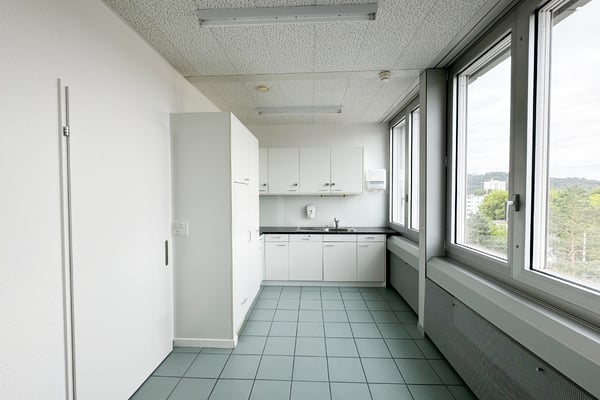 Bezugsbereite Schulungsräumlichkeiten an verkehrsgünstiger Lage in Winterthur 12
