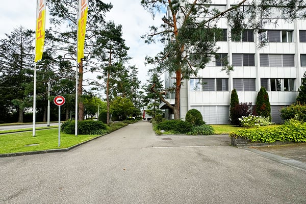 modern ausgebaute Büro-/Gewerbefläche an Hauptachse Winterthur's 16