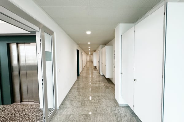 modern ausgebaute Büro-/Gewerbefläche an Hauptachse Winterthur's 7