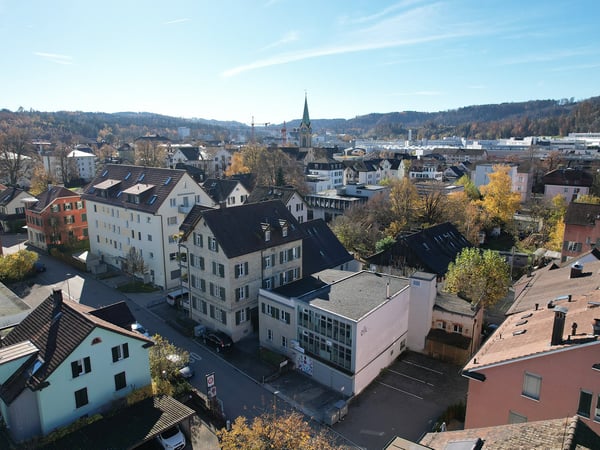 Vielseitig nutzbare Gewerbeliegenschaft an zentrumsnaher Lage 2