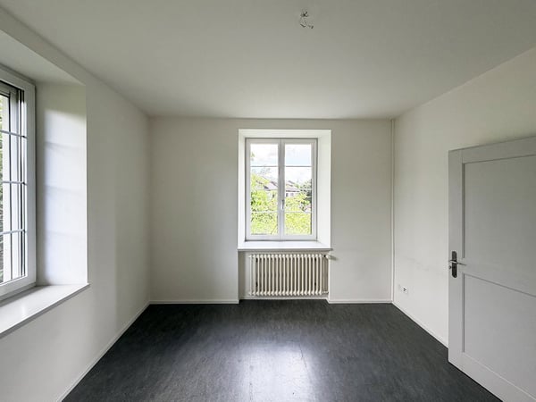 Zwischenvermietung: Grosszügige 5.5-Zimmer-Wohnung mit viel Privatsphäre in grüner Umgebung 5