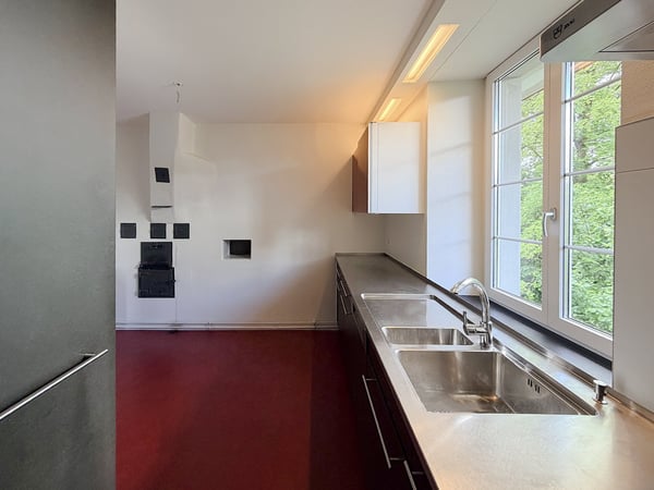Zwischenvermietung: Grosszügige 5.5-Zimmer-Wohnung mit viel Privatsphäre in grüner Umgebung 7