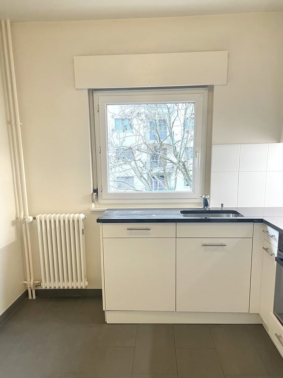 Proche organisations internationales et aéroport 3