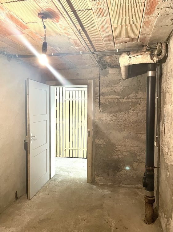 Servette - Dépôt à louer 4