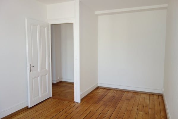 Eaux-Vives non loin du Lac 5