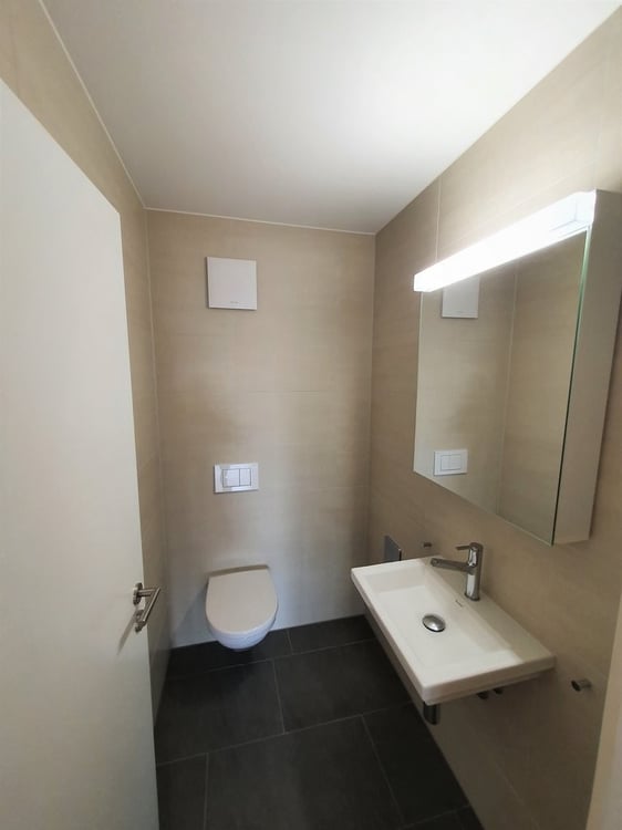 Moderne Wohnung mit grosser Dachterrasse 7