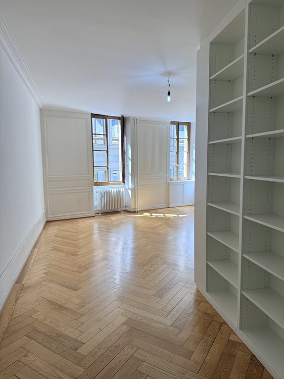 Bel appartement en plein coeur de la Vieille-Ville 6