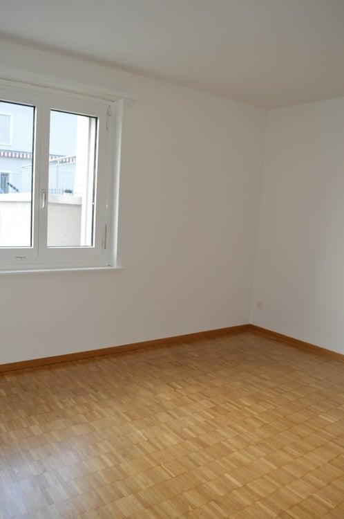 Grosszügige 4- Zimmerwohnung in Zürich-Oerlikon 6