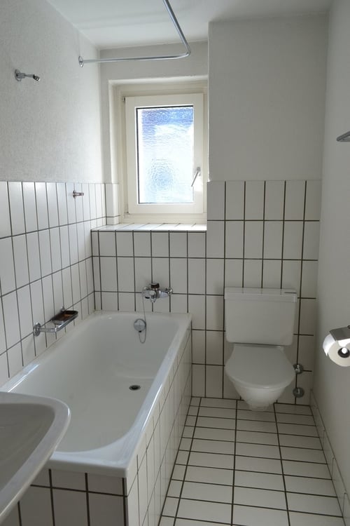 Grosszügige 4- Zimmerwohnung in Zürich-Oerlikon 4