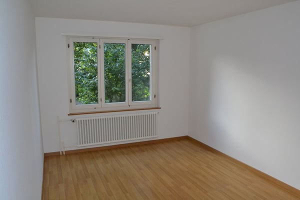 Zürich-Schwamendingen helle und schöne Wohnung befristet bis 30.09.27 6