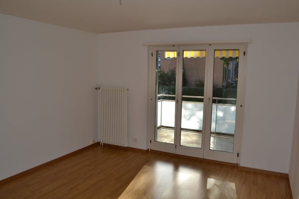 Zürich-Schwamendingen helle und schöne Wohnung befristet bis 30.09.27 4
